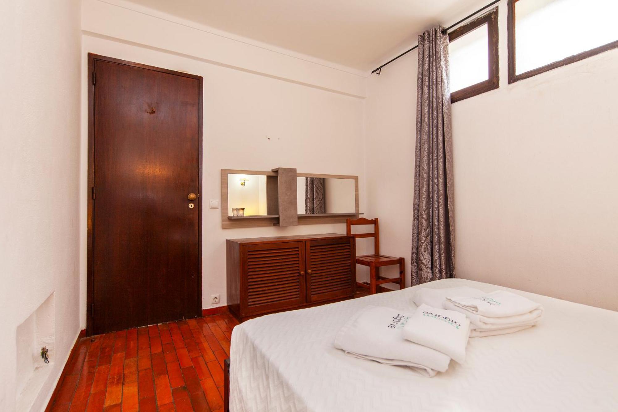 V - Seacliff Apartamento