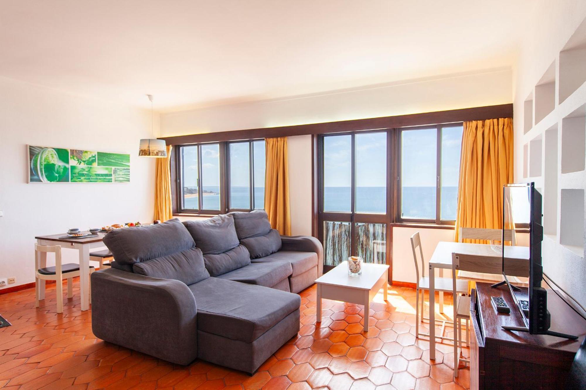 V - Seacliff Apartamento